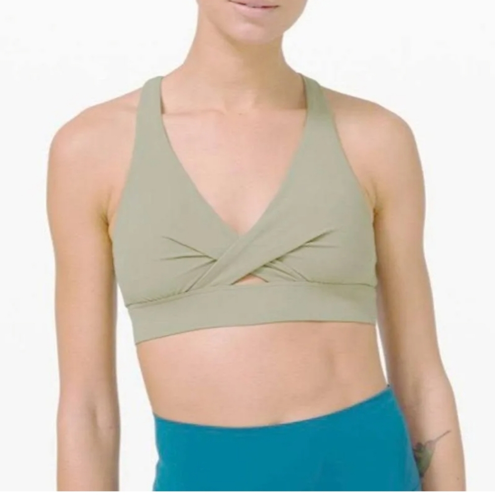 Lululemon Sweet Awakenings Arctic Mint Bra